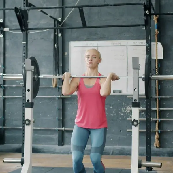 Dosis mínima de entrenamiento para ganar músculo si eres principiante