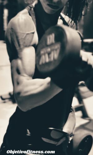 Consejos y estrategias para adaptar rutina de entrenamiento con un trabajo de horario nocturno o a turnos